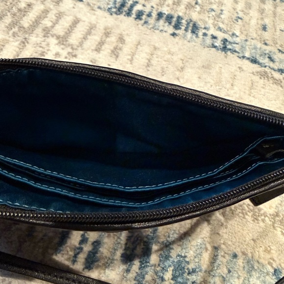 Coach Madison Black Quilted Wristlet Silver Hardware Like New
